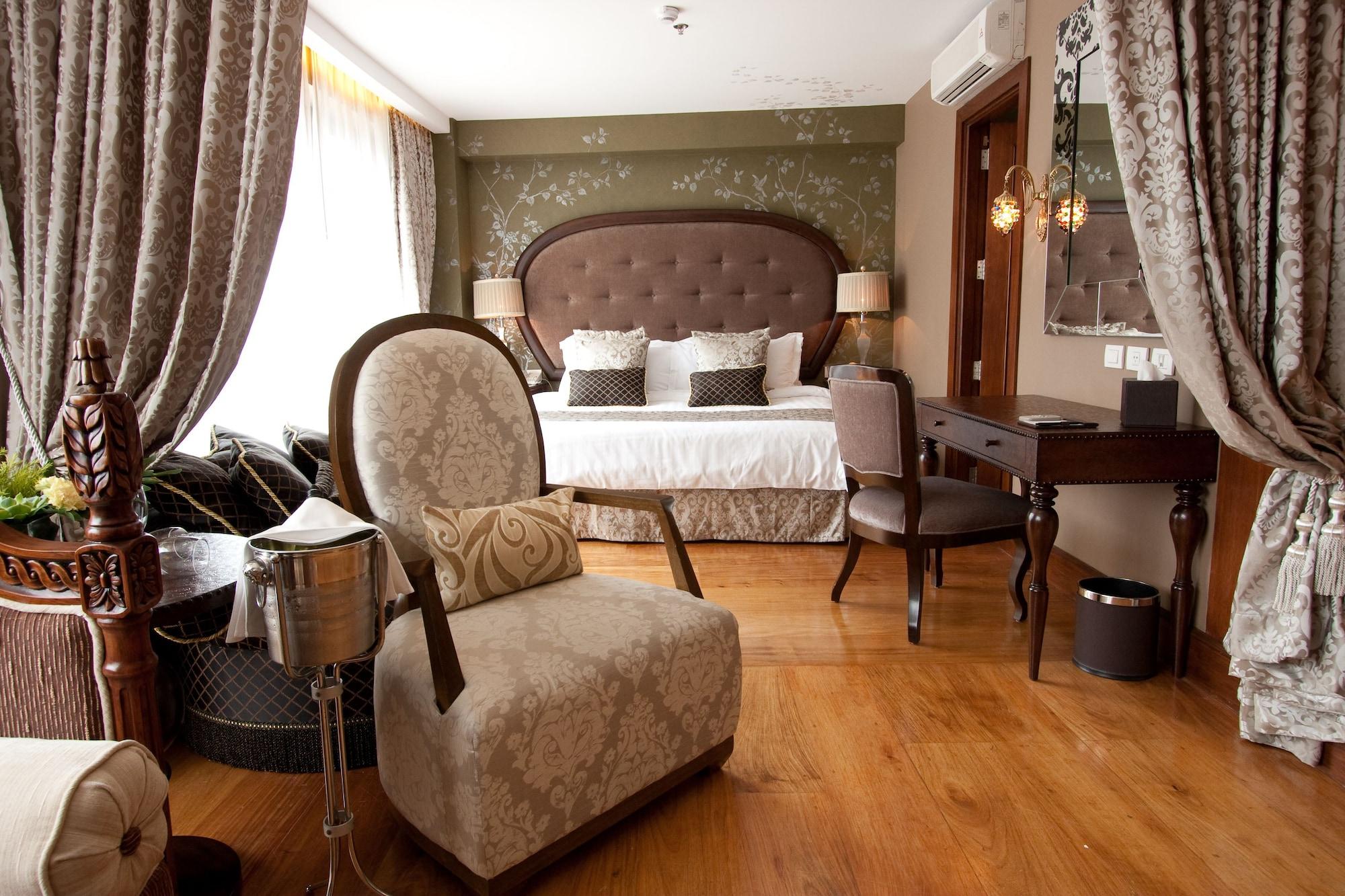 Hotel Celeste Makati Макати Экстерьер фото
