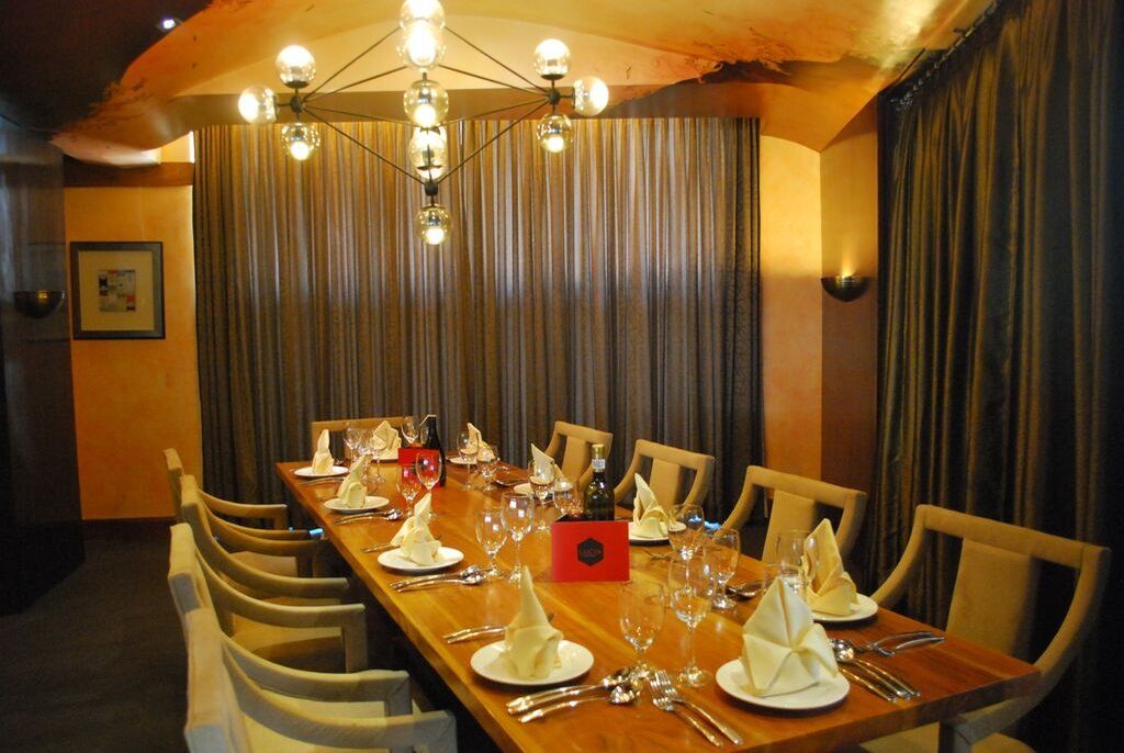 Hotel Celeste Makati Макати Экстерьер фото